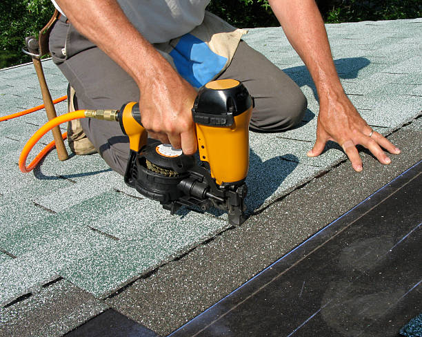 Best Commercial Roofing Services  in Caro, MI